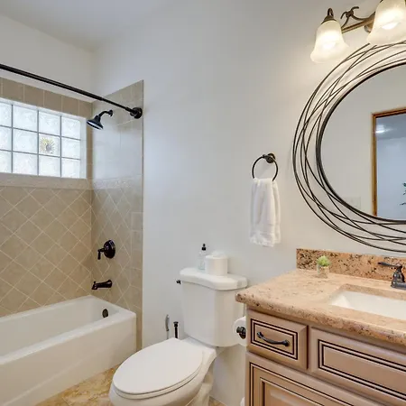 Gated About 5 Mi To Dtwn Santa Fe! Holiday home Santa Fe
